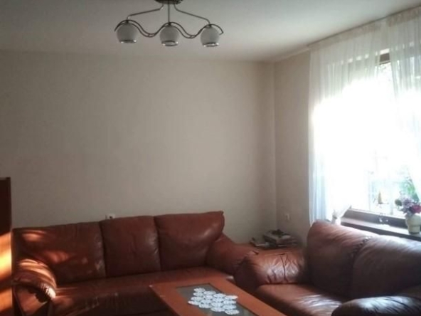 Дава се под наем Двустаен апартамент в София, Княжево - 50 кв.м за 450 € - Снимка #1