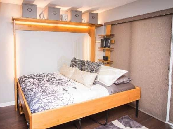 Дава се под наем Едностаен апартамент в Пловдив, Център - 22 кв.м за 107.1 € - Снимка #1