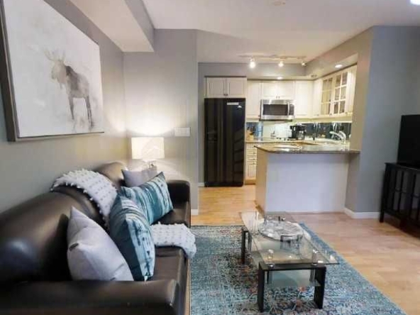 Дава се под наем Двустаен апартамент в Пловдив, Въстанически - 65 кв.м за 306 € - Снимка #1