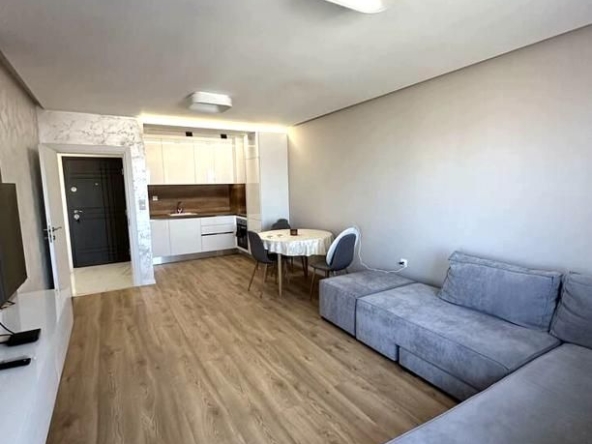 Дава се под наем Двустаен апартамент в Пловдив, Остромила - 64 кв.м за 360 € - Снимка #1