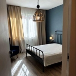 Дава се под наем Тристаен апартамент в София, Център - 70 кв.м за 1330 € - Снимка #1