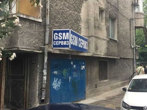 Дава се под наем Гараж / Паркомясто в Пловдив, Център - 20 кв.м за 102 € - Снимка #1