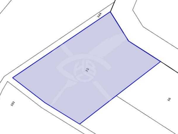 Парцел в Малко Търново - 2000 кв.м за 20 €/кв.м - Снимка #1