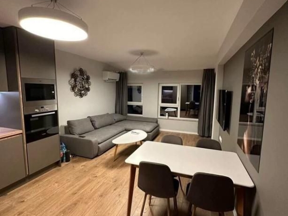 Дава се под наем Двустаен апартамент в София, Център - 71 кв.м за 749 € - Снимка #1