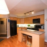 Дава се под наем Тристаен апартамент в Пловдив, Въстанически - 92 кв.м за 510 € - Снимка #1