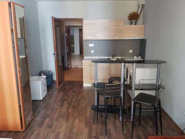 Дава се под наем Двустаен апартамент в София, Студентски град - 38 кв.м за 325 € - Снимка #1