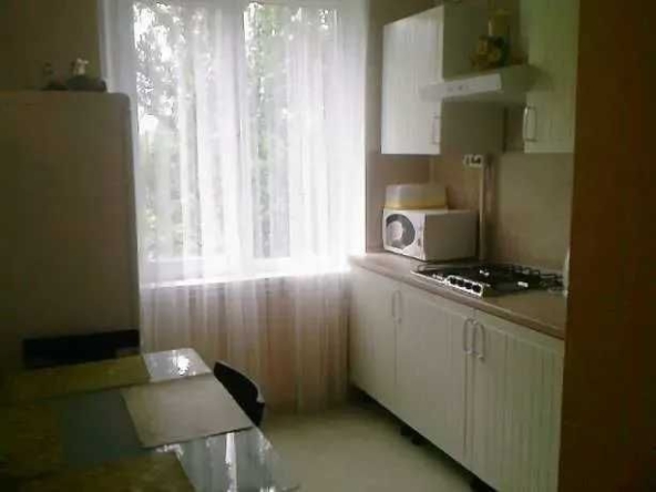 Дава се под наем Едностаен апартамент в София, Център - 55 кв.м за 341.7 € - Снимка #1