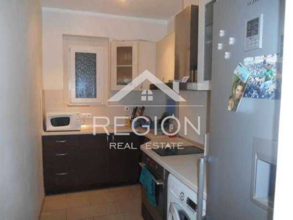 Дава се под наем Тристаен апартамент в Варна, Гръцка махала - 100 кв.м за 816 € - Снимка #1