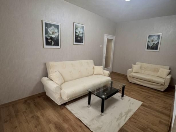 Дава се под наем Двустаен апартамент в София, Хиподрума - 65 кв.м за 598.23 € - Снимка #1