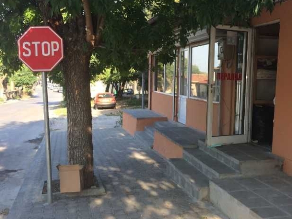 Дава се под наем Магазин в Варна, Център - 120 кв.м за 765 € - Снимка #1