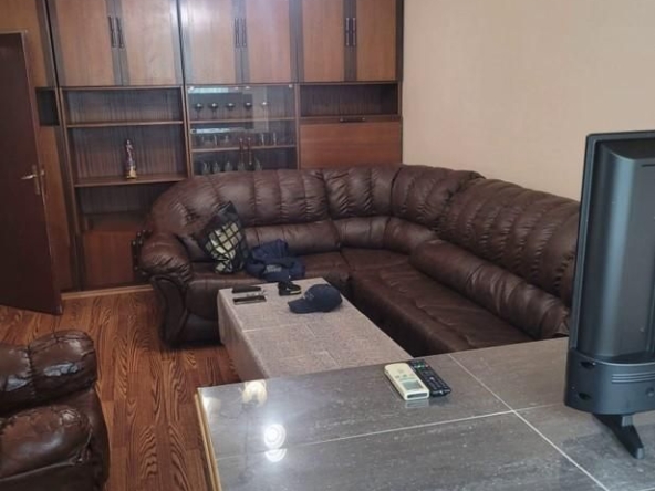 Дава се под наем Двустаен апартамент в София, Сухата река - 65 кв.м за 499 € - Снимка #1