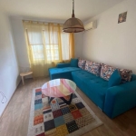 Дава се под наем Двустаен апартамент в Бургас, Център - 60 кв.м за 510 € - Снимка #1