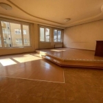 Дава се под наем Къща в Пловдив, Център - 582 кв.м за 2396.49 € - Снимка #1