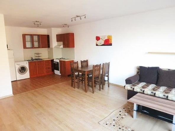 Дава се под наем Двустаен апартамент в София, Гоце Делчев - 70 кв.м за 561 € - Снимка #1