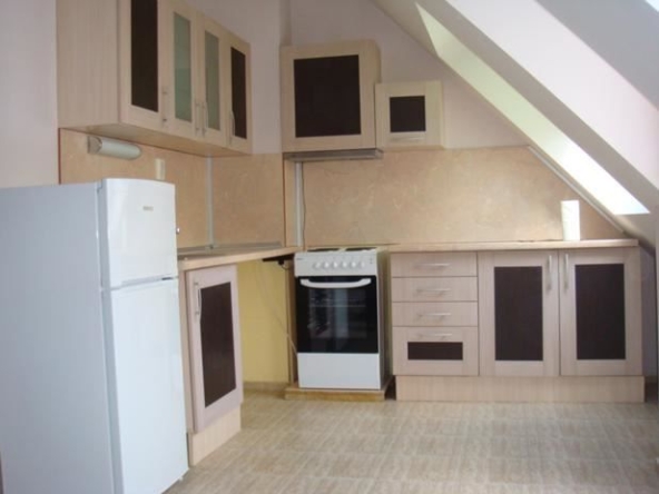 Дава се под наем Двустаен апартамент в София, Борово - 59 кв.м за 428.91 € - Снимка #1