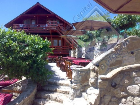 Хотел в Бяла - 290 кв.м за 1211 €/кв.м - Снимка #1