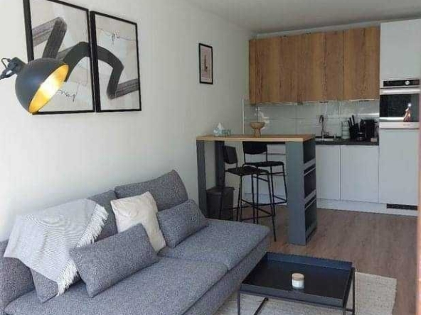 Двустаен апартамент в София, Дианабад - 80 кв.м за 1850 €/кв.м - Снимка #1