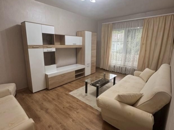 Дава се под наем Двустаен апартамент в София, Хиподрума - 65 кв.м за 597.21 € - Снимка #1
