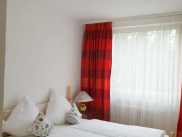 Дава се под наем Двустаен апартамент в Пловдив, Южен - 65 кв.м за 229.5 € - Снимка #1