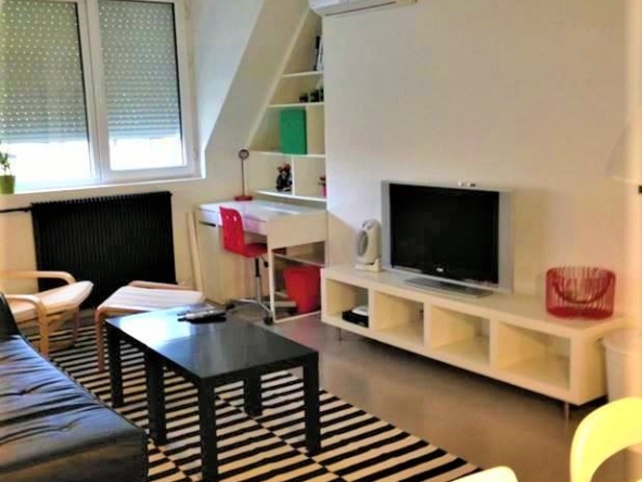 Дава се под наем Двустаен апартамент в София, Стрелбище - 60 кв.м за 484.5 € - Снимка #1