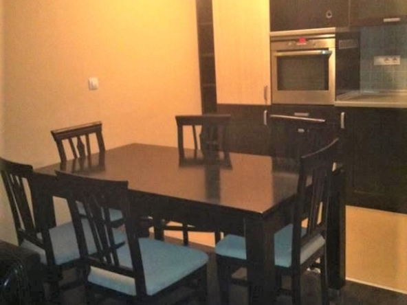 Дава се под наем Двустаен апартамент в София, Гоце Делчев - 62 кв.м за 459 € - Снимка #1