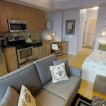 Дава се под наем Тристаен апартамент в Пловдив, Изгрев - 100 кв.м за 328.95 € - Снимка #1