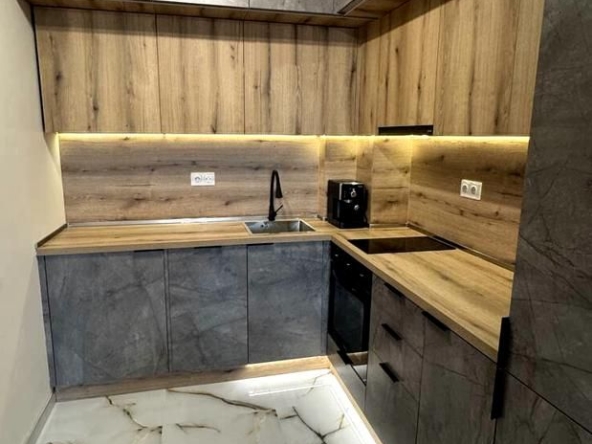 Дава се под наем Двустаен апартамент в Пловдив, Каменица 1 - 70 кв.м за 625 € - Снимка #1