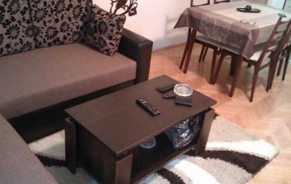 Дава се под наем Едностаен апартамент в Бургас, Сарафово - 40 кв.м за 204 € - Снимка #1