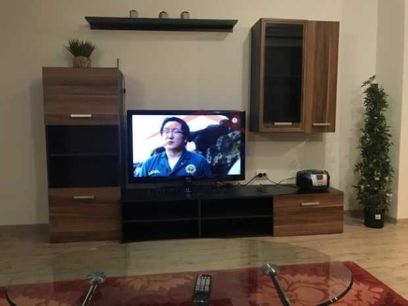 Двустаен апартамент в Велико Търново, Център - 68 кв.м за 1839 €/кв.м - Снимка #1