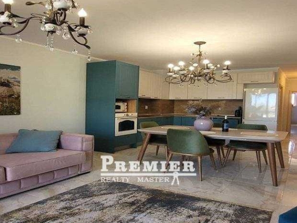 Тристаен апартамент в Несебър - 106 кв.м за 1840 €/кв.м - Снимка #1