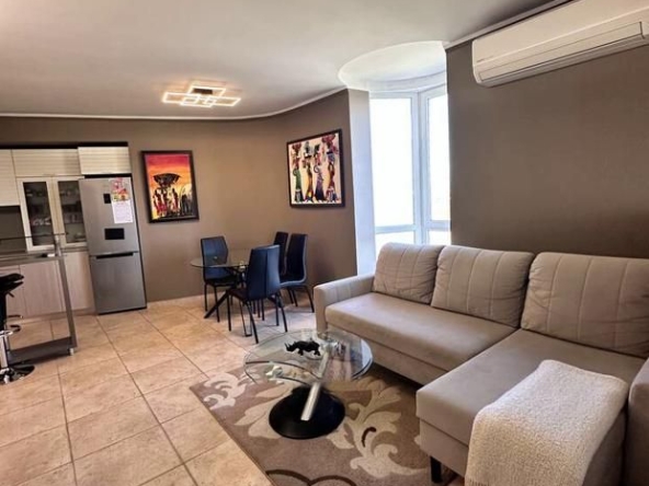 Тристаен апартамент в София, Витоша - 104 кв.м за 1226 €/кв.м - Снимка #1