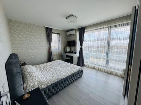 Тристаен апартамент в София, Драгалевци - 130 кв.м за 3770 €/кв.м - Снимка #1