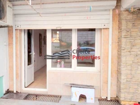 Дава се под наем Едностаен апартамент в Варна, Колхозен пазар - 25 кв.м за 204 € - Снимка #1