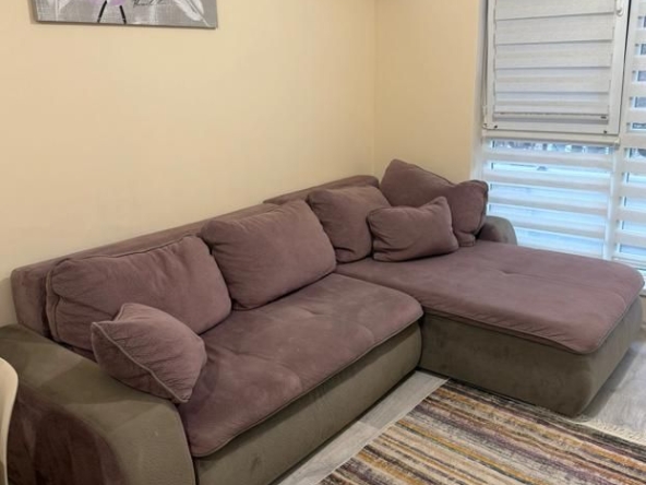 Дава се под наем Двустаен апартамент в Пловдив, Кършияка - 55 кв.м за 390 € - Снимка #1