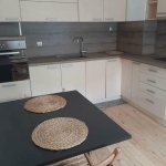 Дава се под наем Етаж от къща в Пловдив, Кършияка - 98 кв.м за 510 € - Снимка #1