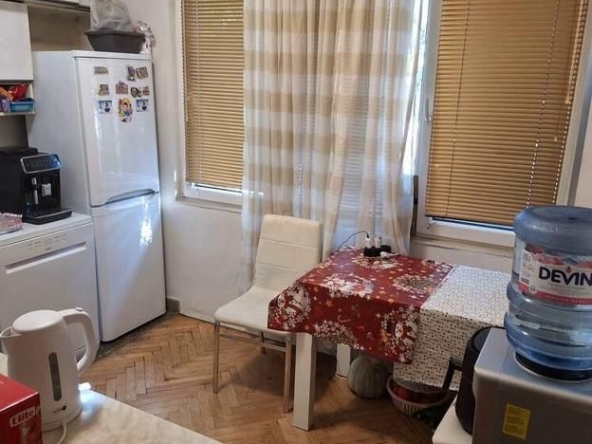Тристаен апартамент в София, Красна поляна 2 - 90 кв.м за 2333 €/кв.м - Снимка #1