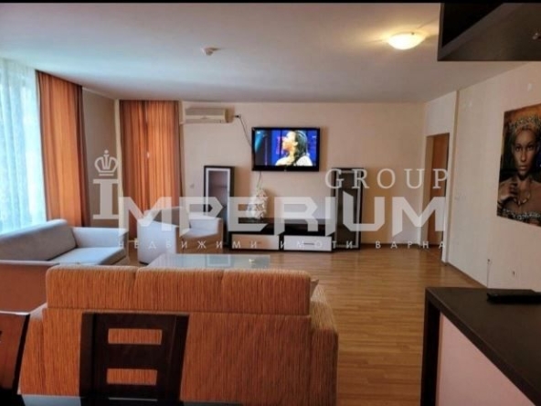 Дава се под наем Тристаен апартамент в к.к. Златни пясъци - 100 кв.м за 408 € - Снимка #1