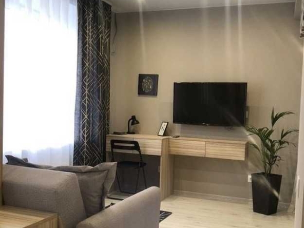 Дава се под наем Двустаен апартамент в Бургас, Сарафово - 70 кв.м за 255 € - Снимка #1