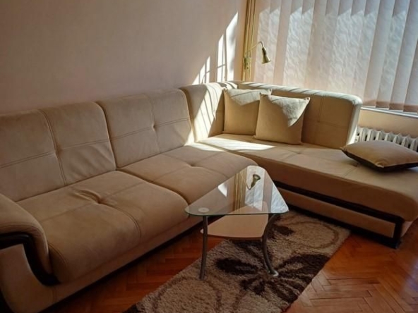 Дава се под наем Тристаен апартамент в София, Гео Милев - 85 кв.м за 650 € - Снимка #1