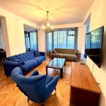 Дава се под наем Тристаен апартамент в София, Стрелбище - 150 кв.м за 1399 € - Снимка #1