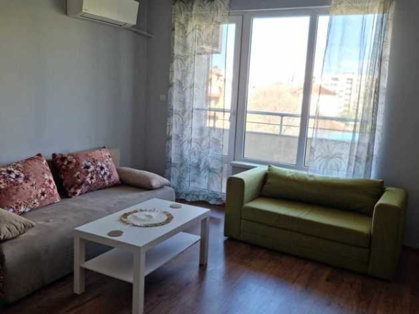 Дава се под наем Двустаен апартамент в Пловдив, Кючук Париж - 65 кв.м за 275 € - Снимка #1