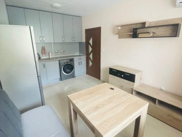 Дава се под наем Тристаен апартамент в София, Бояна - 70 кв.м за 699 € - Снимка #1