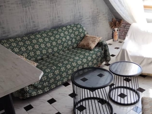 Дава се под наем Ателие в Пловдив, Кършияка - 54 кв.м за 350 € - Снимка #1