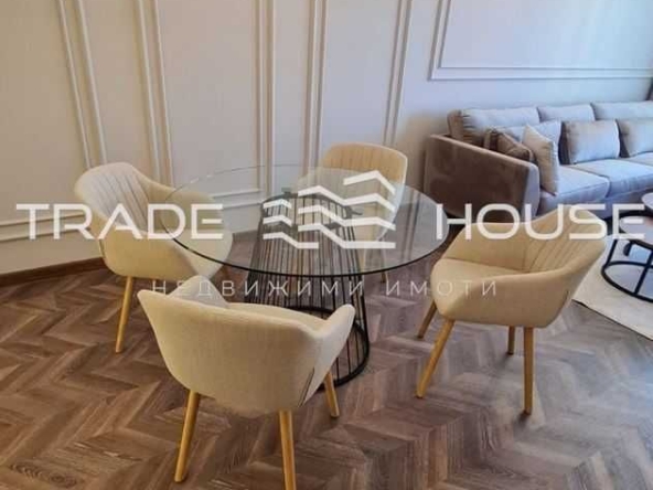 Дава се под наем Двустаен апартамент в Пловдив, Остромила - 68 кв.м за 550 € - Снимка #1