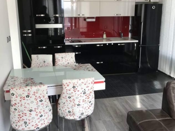 Дава се под наем Двустаен апартамент в Пловдив, Мараша - 60 кв.м за 450 € - Снимка #1