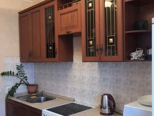 Дава се под наем Едностаен апартамент в Пловдив, Каменица 1 - 27 кв.м за 102 € - Снимка #1