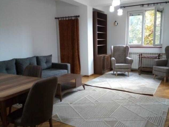 Дава се под наем Двустаен апартамент в Бургас, Славейков - 58 кв.м за 229.5 € - Снимка #1