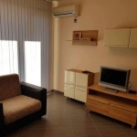 Дава се под наем Двустаен апартамент в Бургас, Сарафово - 55 кв.м за 382.5 € - Снимка #1