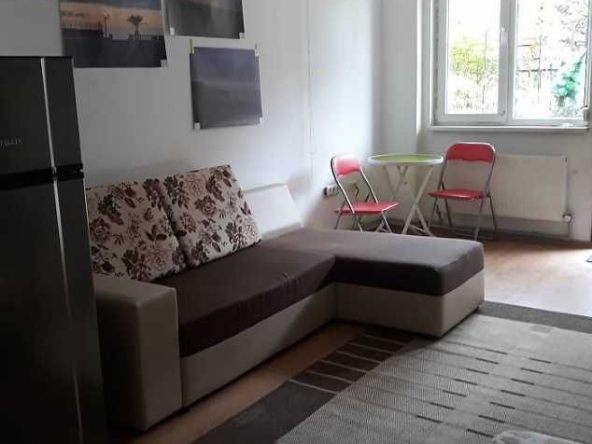 Дава се под наем Едностаен апартамент в Бургас, Сарафово - 40 кв.м за 63.75 € - Снимка #1