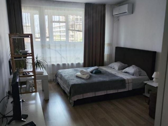 Дава се под наем Двустаен апартамент в Бургас, Лазур - 68 кв.м за 598.23 € - Снимка #1